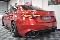 USED 2018 18 ALFA ROMEO GIULIA 2.9 V6 BITURBO QUADRIFOGLIO 4d 503 BHP CARBON CERAMICS & BUCKET SEATS