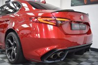 USED 2018 18 ALFA ROMEO GIULIA 2.9 V6 BITURBO QUADRIFOGLIO 4d 503 BHP CARBON CERAMICS & BUCKET SEATS
