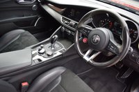 USED 2018 18 ALFA ROMEO GIULIA 2.9 V6 BITURBO QUADRIFOGLIO 4d 503 BHP CARBON CERAMICS & BUCKET SEATS