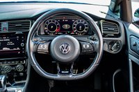 USED 2017 67 VOLKSWAGEN GOLF 2.0 R TSI DSG 5d 306 BHP VIRTUAL COCKPIT + APPLE CAR PLAY