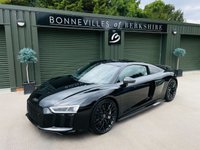USED 2017 17 AUDI R8 5.2 V10 PLUS QUATTRO 2d 602 BHP 