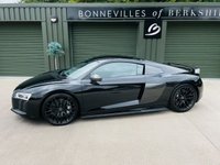USED 2017 17 AUDI R8 5.2 V10 PLUS QUATTRO 2d 602 BHP 