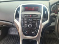 USED 2010 60 VAUXHALL ASTRA 1.7 SRI CDTI 5d 123 BHP 