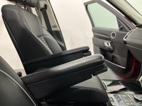 USED 2017 67 LAND ROVER DISCOVERY 2.0 SD4 HSE LUXURY 5d 237 BHP Very High Specification HSE LUXURY, Hosting full black leather with oyster piping, heated steering wheel, rear media / entertainment , panoramic glass roof,