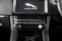 USED 2020 20 JAGUAR F-PACE 2.0 CHEQUERED FLAG AWD 5d 178 BHP +NATIONWIDE HOME DELIVERY+