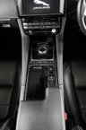USED 2020 20 JAGUAR F-PACE 2.0 CHEQUERED FLAG AWD 5d 178 BHP +NATIONWIDE HOME DELIVERY+