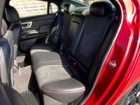 USED 2015 65 JAGUAR XF 2.2 D R-SPORT 4d 200 BHP 