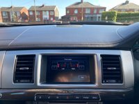 USED 2015 65 JAGUAR XF 2.2 D R-SPORT 4d 200 BHP 