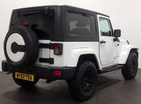 USED 2013 62 JEEP WRANGLER 2.8 SAHARA CRD 2d 197 BHP Striking High gloss white, 17" Satin multi spoke alloy wheels , detachable hardback, sahara embossed seats, cruise control