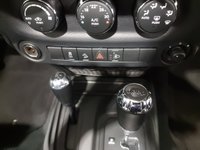 USED 2013 62 JEEP WRANGLER 2.8 SAHARA CRD 2d 197 BHP Striking High gloss white, 17" Satin multi spoke alloy wheels , detachable hardback, sahara embossed seats, cruise control