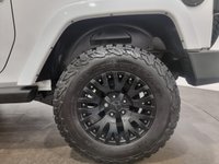 USED 2013 62 JEEP WRANGLER 2.8 SAHARA CRD 2d 197 BHP Striking High gloss white, 17" Satin multi spoke alloy wheels , detachable hardback, sahara embossed seats, cruise control