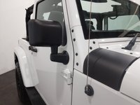 USED 2013 62 JEEP WRANGLER 2.8 SAHARA CRD 2d 197 BHP Striking High gloss white, 17" Satin multi spoke alloy wheels , detachable hardback, sahara embossed seats, cruise control