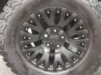 USED 2013 62 JEEP WRANGLER 2.8 SAHARA CRD 2d 197 BHP Striking High gloss white, 17" Satin multi spoke alloy wheels , detachable hardback, sahara embossed seats, cruise control