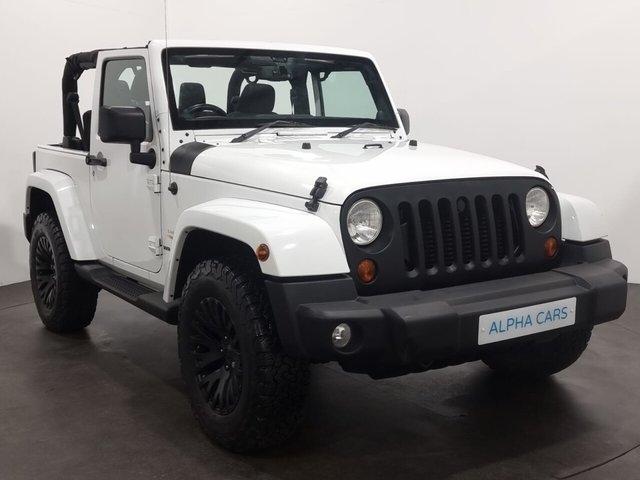 2013 62 Jeep Wrangler 2.8 SAHARA CRD 2d 197 BHP
