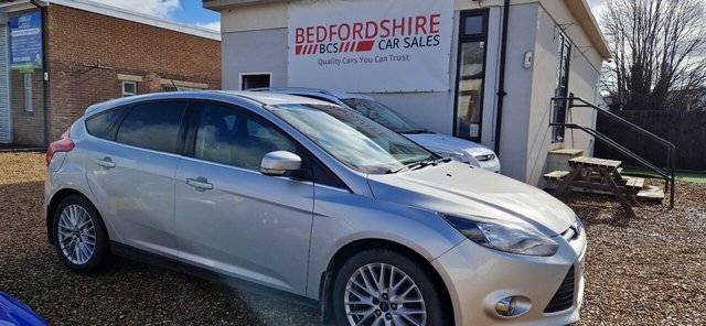 2013 13 Ford Focus 1.0 ZETEC 5d 99 BHP