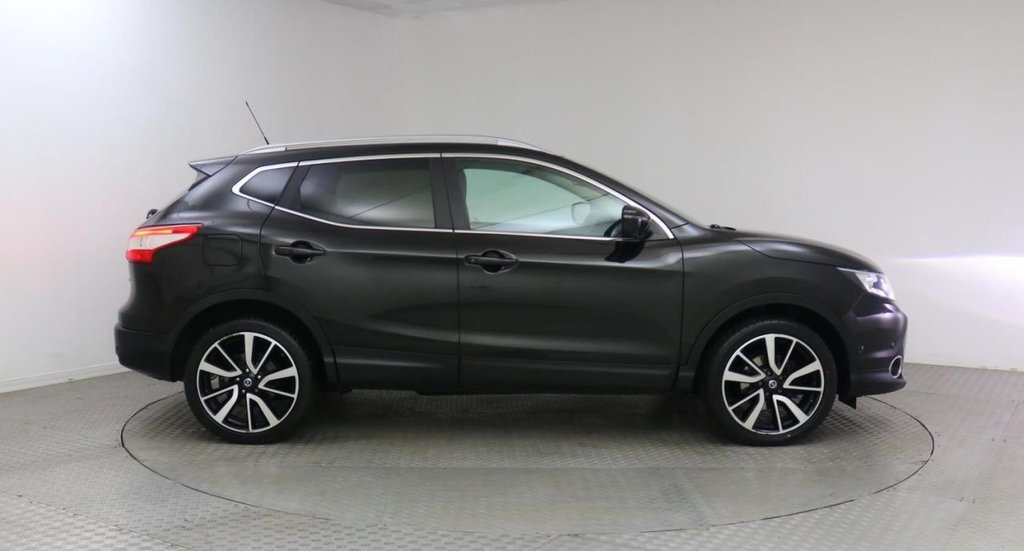 USED 2015 15 NISSAN QASHQAI 1.5 DCI TEKNA 5d 108 BHP 