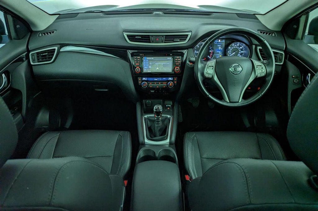 USED 2015 15 NISSAN QASHQAI 1.5 DCI TEKNA 5d 108 BHP 