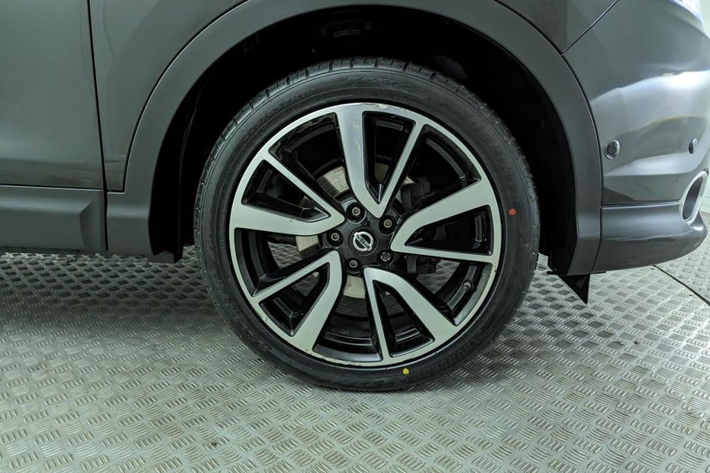 USED 2015 15 NISSAN QASHQAI 1.5 DCI TEKNA 5d 108 BHP 