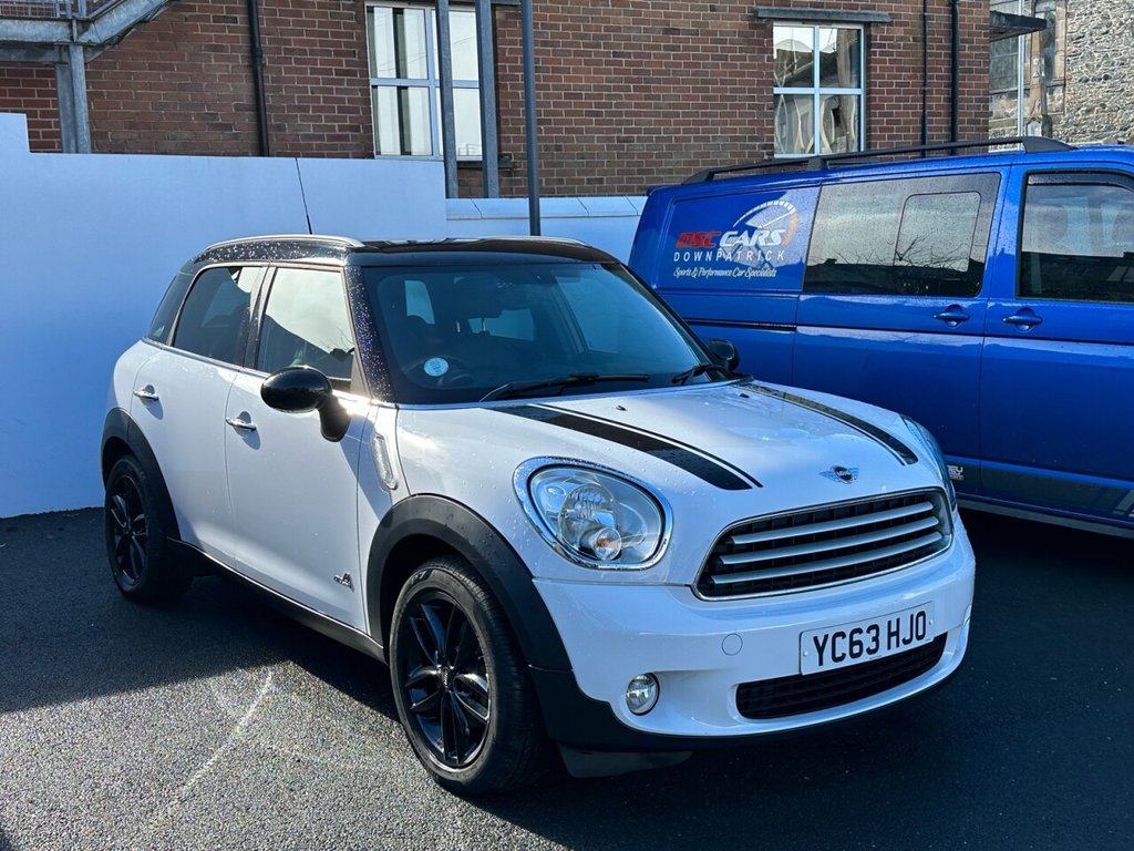USED 2013 63 MINI COUNTRYMAN 1.6 COOPER ALL4 5d 121 BHP FULL BLACK SPORTS LEATHER