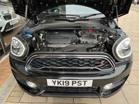 USED 2019 19 MINI COUNTRYMAN 2.0 COOPER S ALL4 EXCLUSIVE 5d 190 BHP UNDER 6,000 MILES | PANORAMIC ROOF