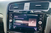 USED 2017 17 VOLKSWAGEN GOLF 1.4 GTE DSG 5d 150 BHP 2 KEYS + CAR PLAY
