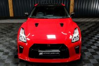 USED 2018 18 NISSAN GT-R 3.8 RECARO 2d 562 BHP TITANIUM EXHAUST, RARE VIBRANT RED RECARO EDITION, CAMERA, HEATED SEATS CARBON  PLUS 12M WARRANTY
