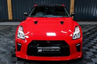USED 2018 18 NISSAN GT-R 3.8 RECARO 2d 562 BHP TITANIUM EXHAUST, RARE VIBRANT RED RECARO EDITION, CAMERA, HEATED SEATS CARBON  PLUS 12M WARRANTY