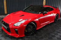 USED 2018 18 NISSAN GT-R 3.8 RECARO 2d 562 BHP TITANIUM EXHAUST, RARE VIBRANT RED RECARO EDITION, CAMERA, HEATED SEATS CARBON  PLUS 12M WARRANTY