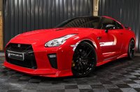 USED 2018 18 NISSAN GT-R 3.8 RECARO 2d 562 BHP TITANIUM EXHAUST, RARE VIBRANT RED RECARO EDITION, CAMERA, HEATED SEATS CARBON  PLUS 12M WARRANTY