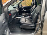 USED 2016 16 NISSAN NP300 NAVARA 2.3 DCI TEKNA 4X4 SHR DCB 190 BHP 2016 NISSAN NAVARA NP300 TEKNA DIESEL DOUBLE CAB PICK-UP TRUCK - 1 OWNER FROM NEW - AUTOMATIC TRANSMISSION - FULL HEATED LEATHER - SATELLITE NAVIGATION - REAR REVERSING CAMERA - TOW PACK - REAR LOAD/TRUNK LINING - CRUISE CONTROL