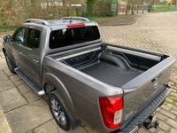 USED 2016 16 NISSAN NP300 NAVARA 2.3 DCI TEKNA 4X4 SHR DCB 190 BHP 2016 NISSAN NAVARA NP300 TEKNA DIESEL DOUBLE CAB PICK-UP TRUCK - 1 OWNER FROM NEW - AUTOMATIC TRANSMISSION - FULL HEATED LEATHER - SATELLITE NAVIGATION - REAR REVERSING CAMERA - TOW PACK - REAR LOAD/TRUNK LINING - CRUISE CONTROL