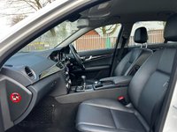 USED 2013 63 MERCEDES-BENZ C-CLASS 2.1 C220 CDI BLUEEFFICIENCY EXECUTIVE SE 4d 168 BHP 