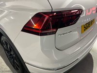USED 2018 18 VOLKSWAGEN TIGUAN 2.0L R LINE TDI BMT 4MOTION DSG 5d 148 BHP IMMACULATE FULL SERVICE HISTORY
