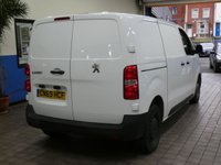USED 2019 69 PEUGEOT EXPERT 2.0 BLUEHDI PROFESSIONAL L1 121 BHP 3 SEAT AIR CON PART LEATHER PARKING SENSORS