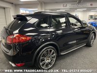 USED 2011 11 PORSCHE CAYENNE 4.8 V8 TURBO TIPTRONIC S 5d 500 BHP UK DELIVERY FLAT FEE &pound;175 (SUBJECT TO DEAL)*OVER 100 IMAGES ON OUR WEBSITE*BESPOKE FINANCE ARRANGED*PART EXCHANGE WELCOME*ALL VEHICLES HPI CLEAR