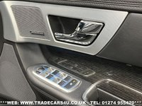 USED 2015 65 JAGUAR XF 2.2 D R-SPORT SPORTBRAKE 5d 163 BHP 