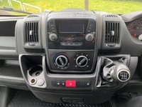 USED 2017 67 PEUGEOT BOXER 2.0 BLUE HDI 335 L3 C/C LOW LOADER LUTON  (13.6FT ) BOX VAN 130 BHP Free UK Delivery Euro 6