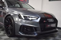 USED 2018 68 AUDI RS4 AVANT RS4 2.9 V6 TFSI QUATTRO 5d 444 BHP PAN ROOF / CARBON / 21" ALLOYS