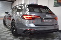 USED 2018 68 AUDI RS4 AVANT RS4 2.9 V6 TFSI QUATTRO 5d 444 BHP PAN ROOF / CARBON / 21" ALLOYS