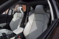 USED 2018 68 AUDI RS4 AVANT RS4 2.9 V6 TFSI QUATTRO 5d 444 BHP PAN ROOF / CARBON / 21" ALLOYS