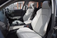 USED 2018 68 AUDI RS4 AVANT RS4 2.9 V6 TFSI QUATTRO 5d 444 BHP PAN ROOF / CARBON / 21" ALLOYS