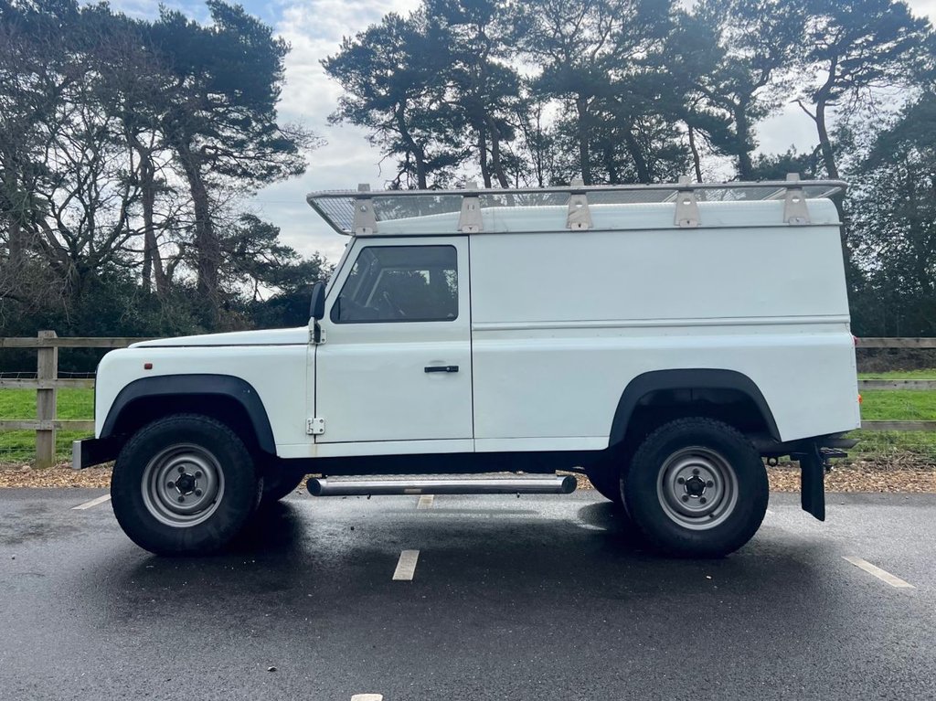 USED 1997 R LAND ROVER DEFENDER 110 // HT // 300TDI // 2.5 // 2d VAN // px swap  