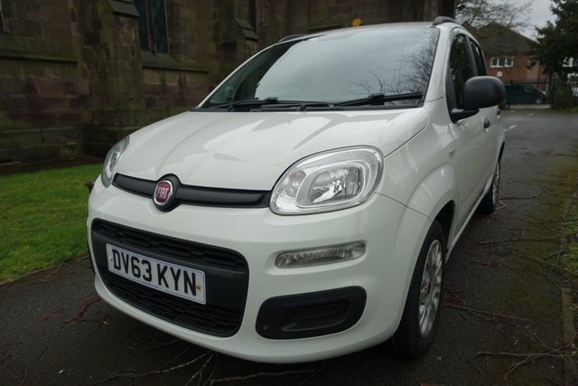View our Fiat Panda 1.2 EASY 5d 69 BHP