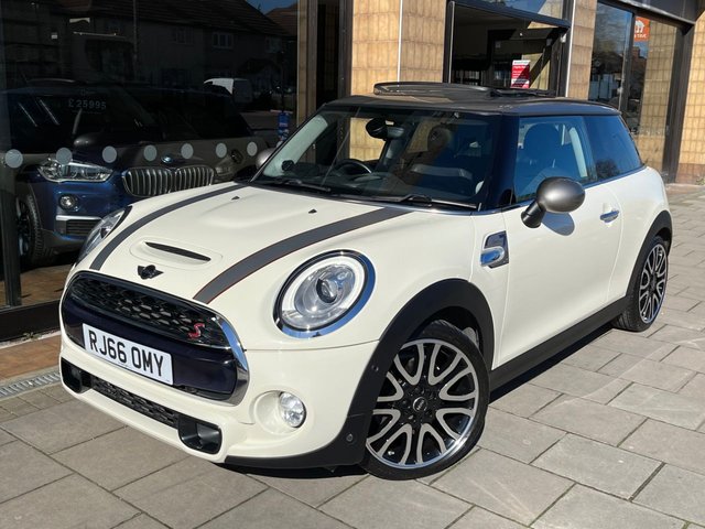 2016 66 MINI Hatch Cooper 2.0 COOPER S SEVEN 3d 189 BHP