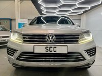 USED 2015 15 VOLKSWAGEN TOUAREG 3.0 TDI V6 BlueMotion Tech R-Line SUV 5dr Diesel Tiptronic 4WD Euro 6 (s/s) (262 ps) 1P.Owner,&pound;6k Extras,Tow-Bar