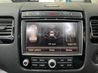 USED 2015 15 VOLKSWAGEN TOUAREG 3.0 TDI V6 BlueMotion Tech R-Line SUV 5dr Diesel Tiptronic 4WD Euro 6 (s/s) (262 ps) 1P.Owner,&pound;6k Extras,Tow-Bar