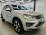 USED 2015 15 VOLKSWAGEN TOUAREG 3.0 TDI V6 BlueMotion Tech R-Line SUV 5dr Diesel Tiptronic 4WD Euro 6 (s/s) (262 ps) 1P.Owner,&pound;6k Extras,Tow-Bar