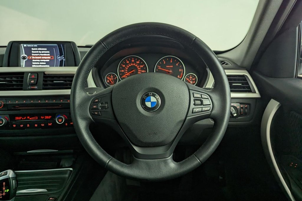 USED 2014 14 BMW 3 SERIES 2.0 318D SE 4d 141 BHP 