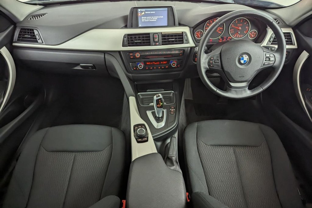USED 2014 14 BMW 3 SERIES 2.0 318D SE 4d 141 BHP 