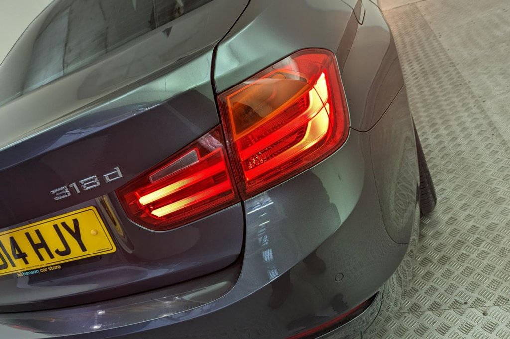 USED 2014 14 BMW 3 SERIES 2.0 318D SE 4d 141 BHP 